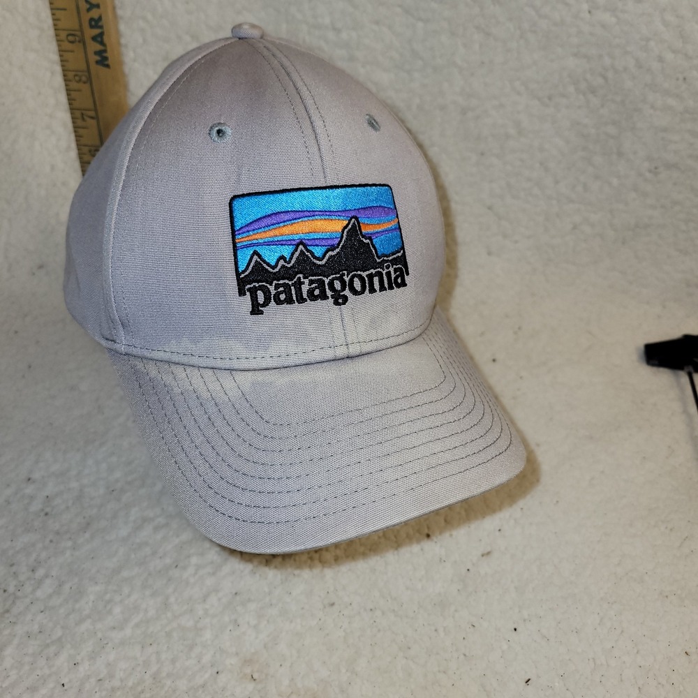 Embroidered Patagonia Logo‎ Lightly Destressed Mesh Cap Snapback Hat